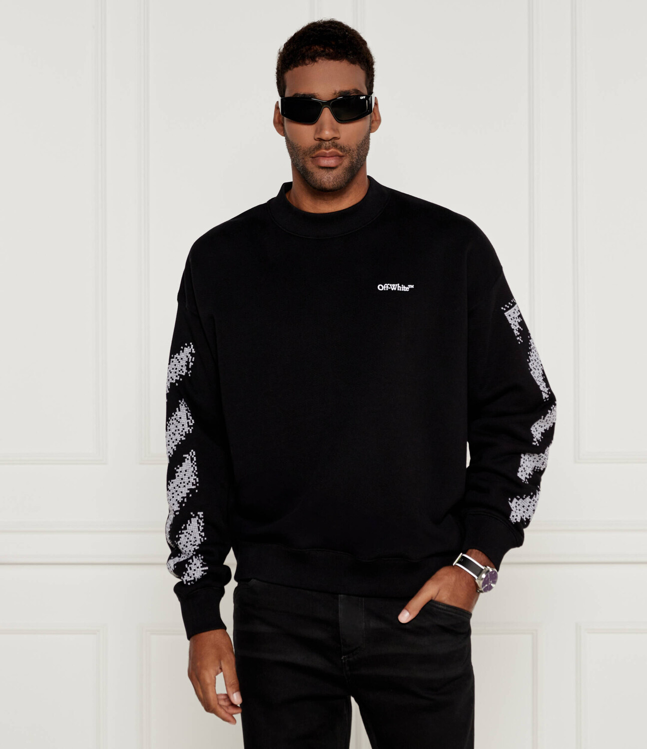 

Толстовка OFF-WHITE Pixel diag skate Regular Fit, черный