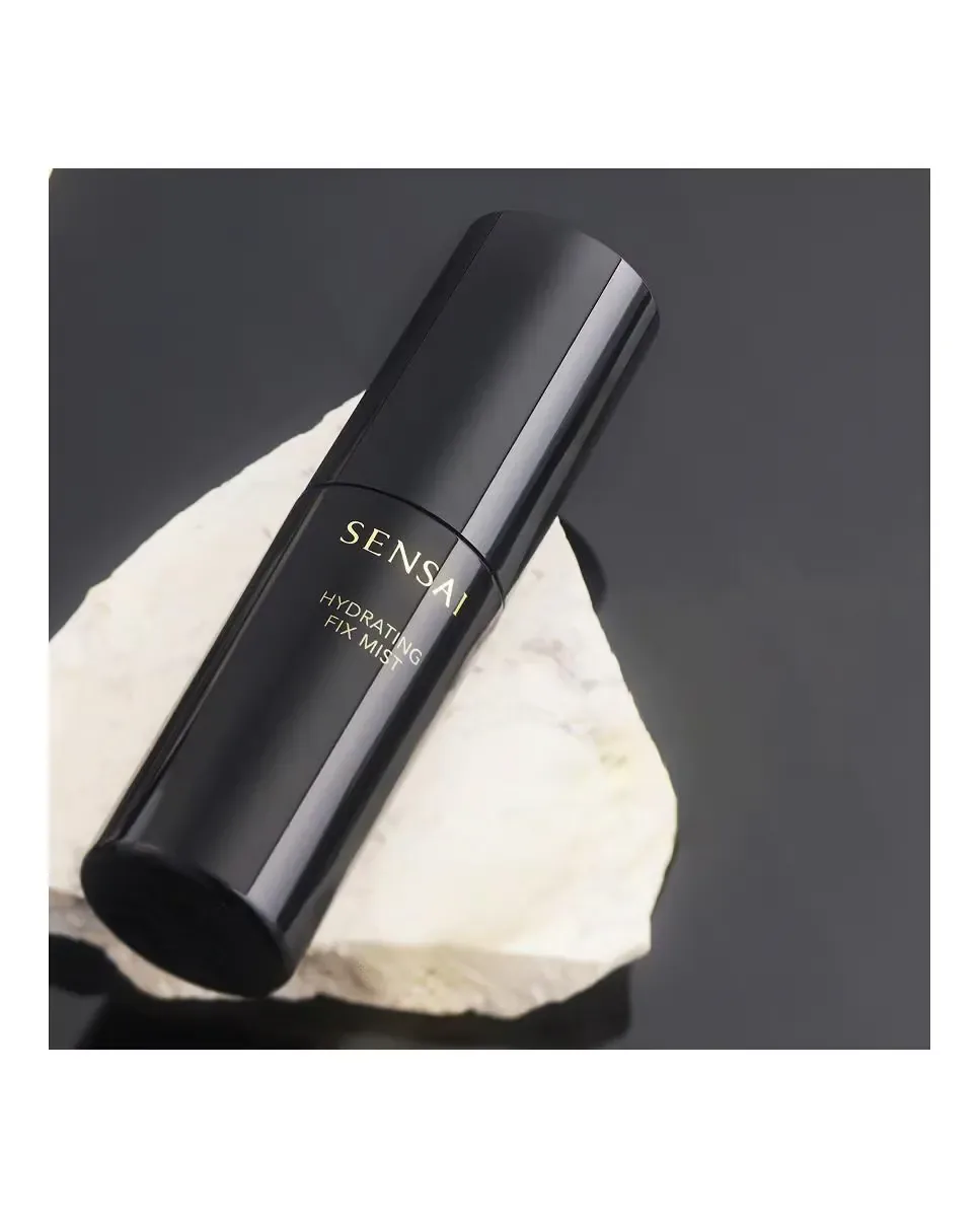 Фиксатор макияжа Hydrating Fix Mist 50 мл Sensai — фото 2