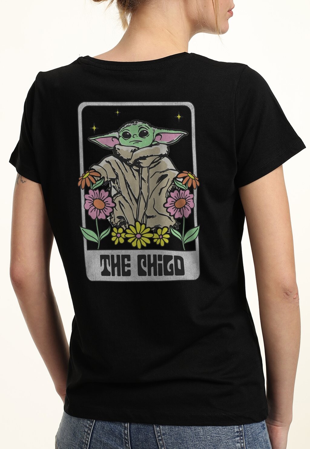 

Футболка с принтом MANDALORIAN THE CHILD FLORAL Star Wars, черный