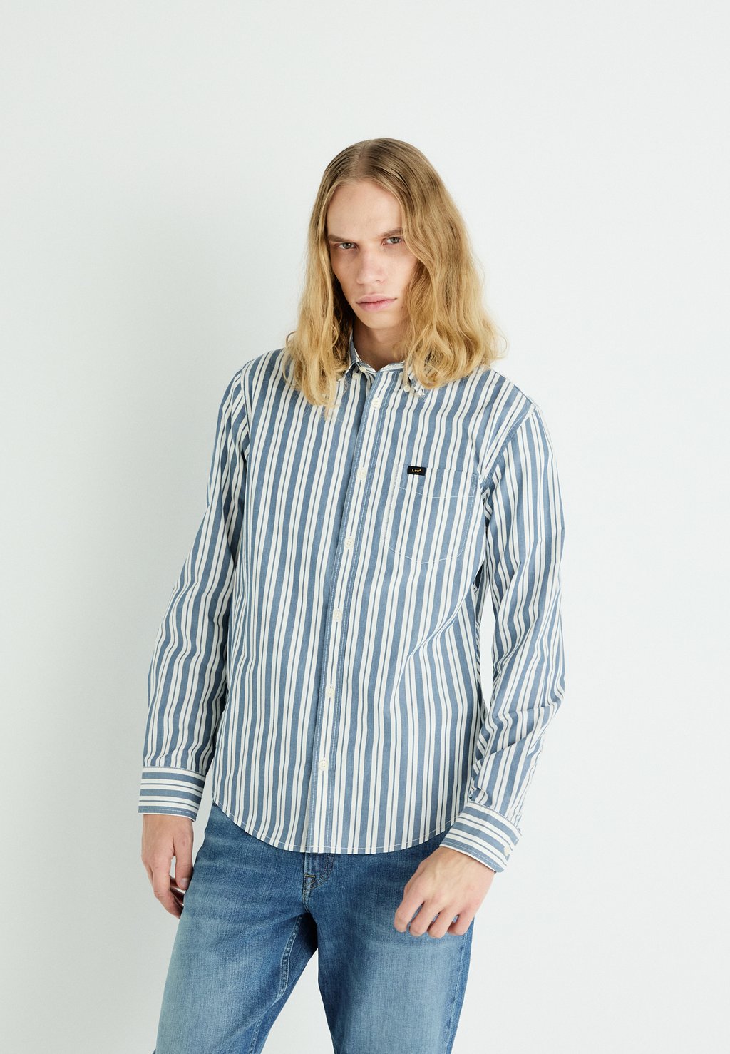 

Рубашка BUTTON DOWN Lee, синий