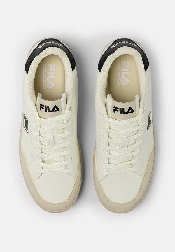 Тренеры кортбея Fila, Marshmallow/Lack — фото 3