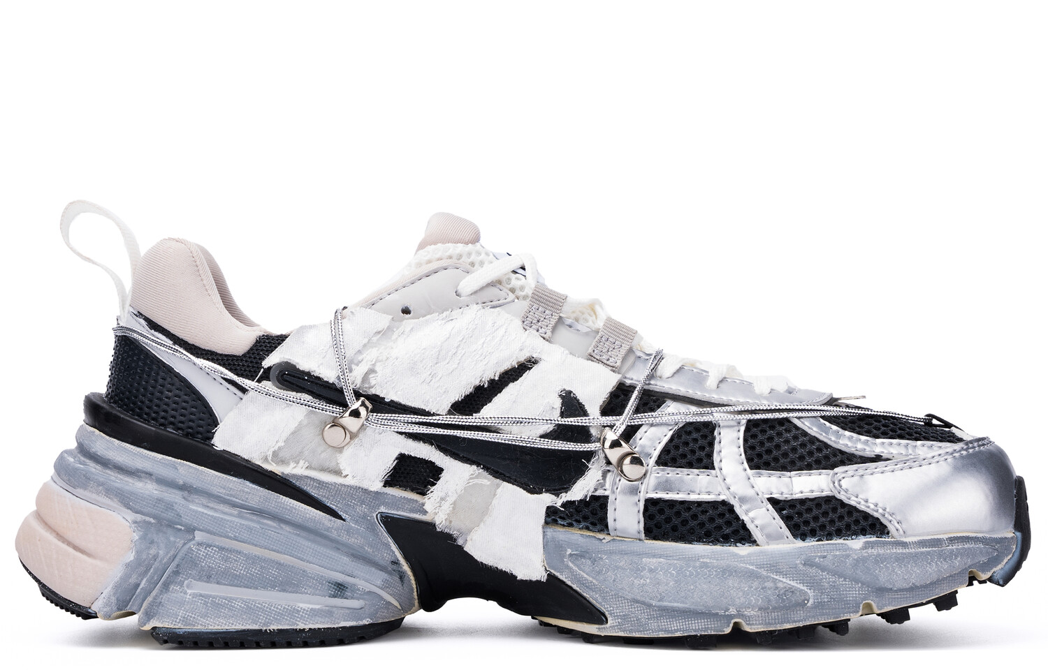 

Кроссовки для бега V2K Run женские с низким верхом серебристо-серые/черные Nike
