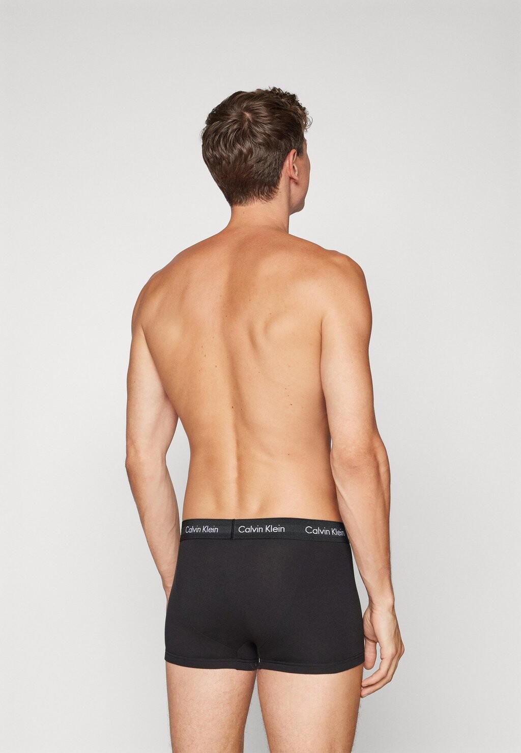 

Трусики STRETCH LOW RISE TRUNK 5 PACK Calvin Klein, черный