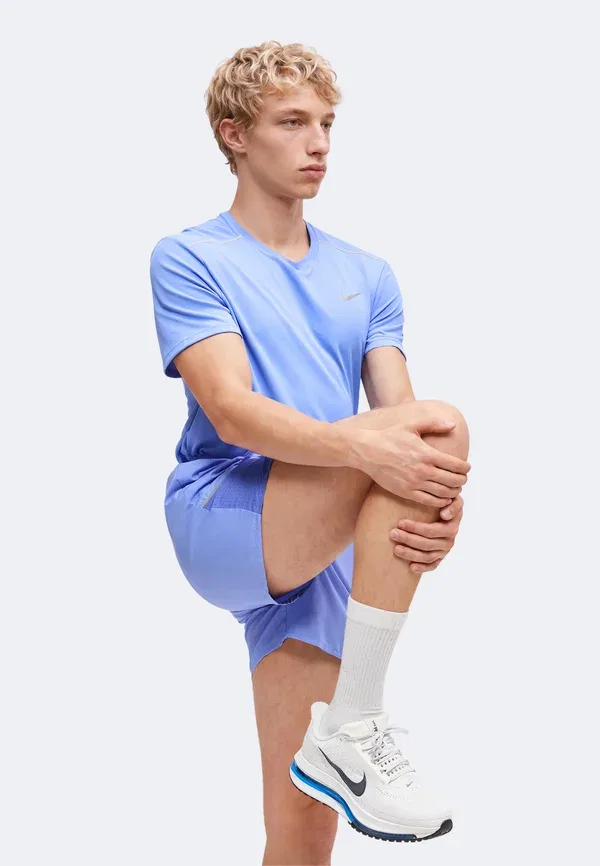 Шорты спортивные Nike Performance, цвет королевский пульс/сапфир — фото 4