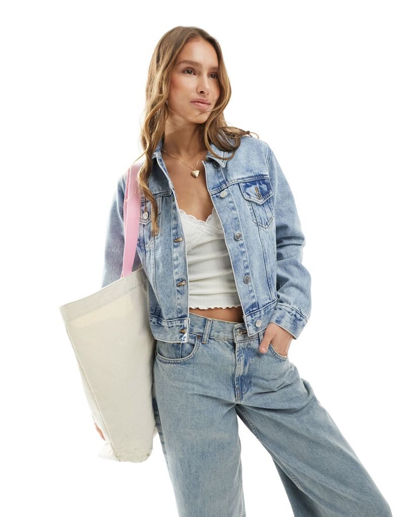 

Miss Selfridge – синяя джинсовая куртка для девочек