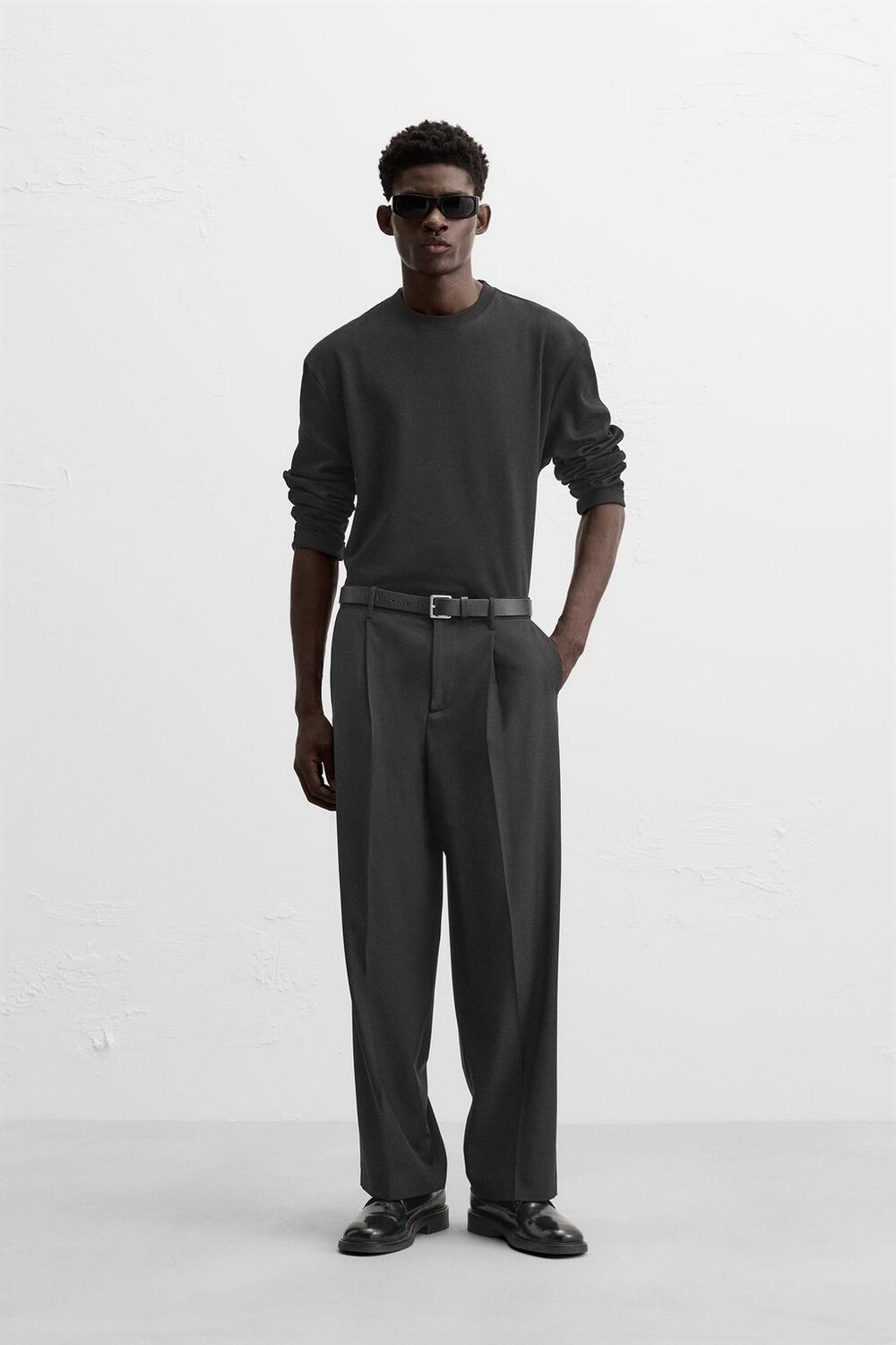 

Футболка с длинным рукавом из интерлока ZARA, черный