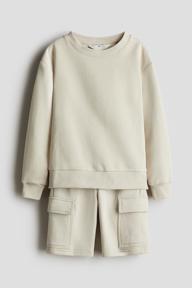 

Костюм-Двойка с толстовкой и шортами H&M, бежевый