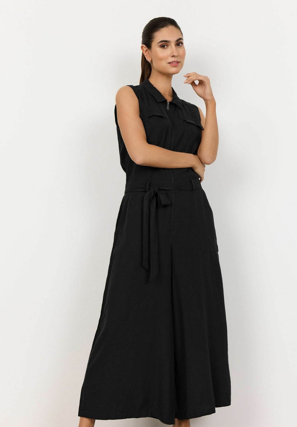 

Комбинезон SC-INA 7 Soyaconcept, черный