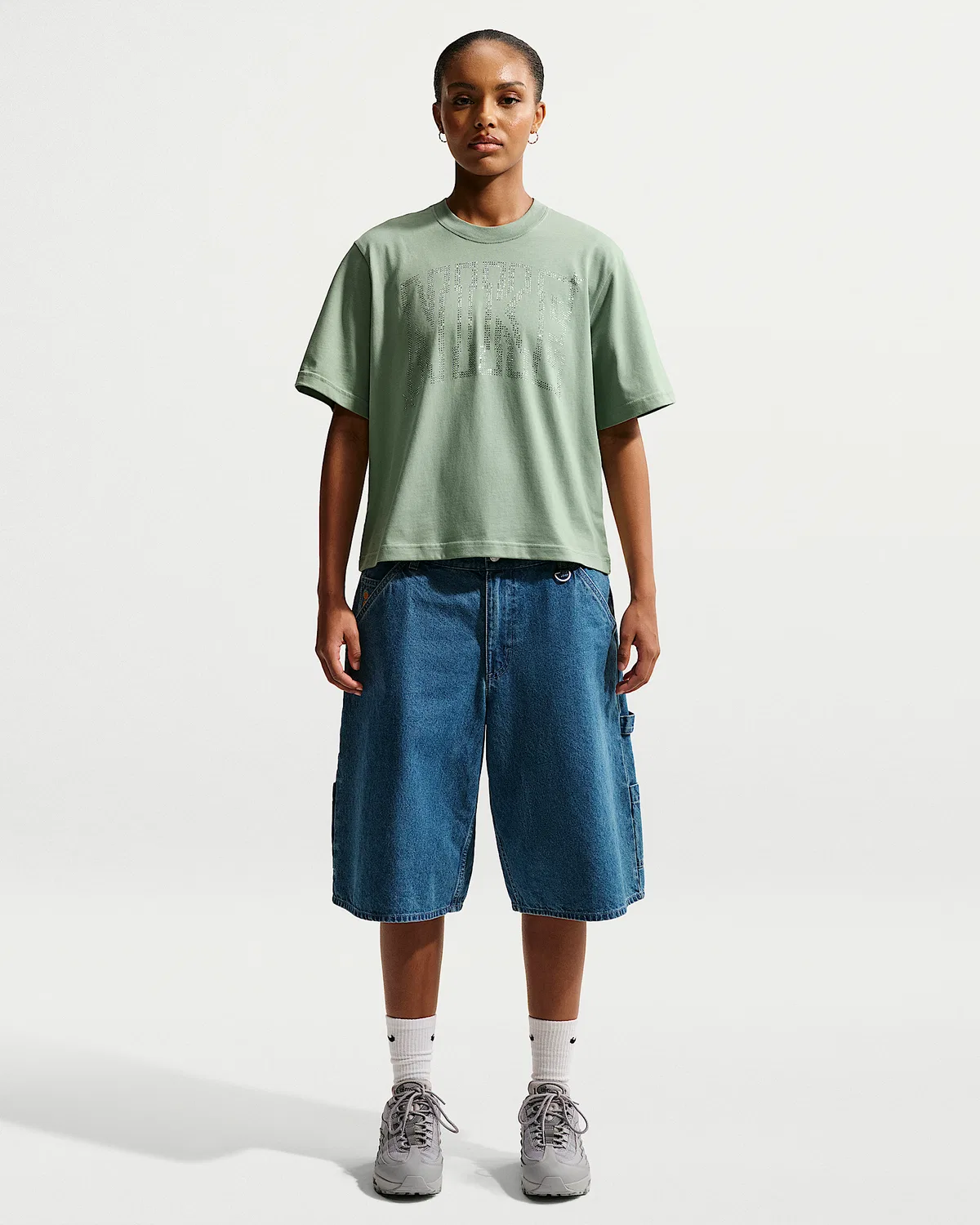 Женская свободная футболка Nike Sportswear Classic, Steam — фото 4
