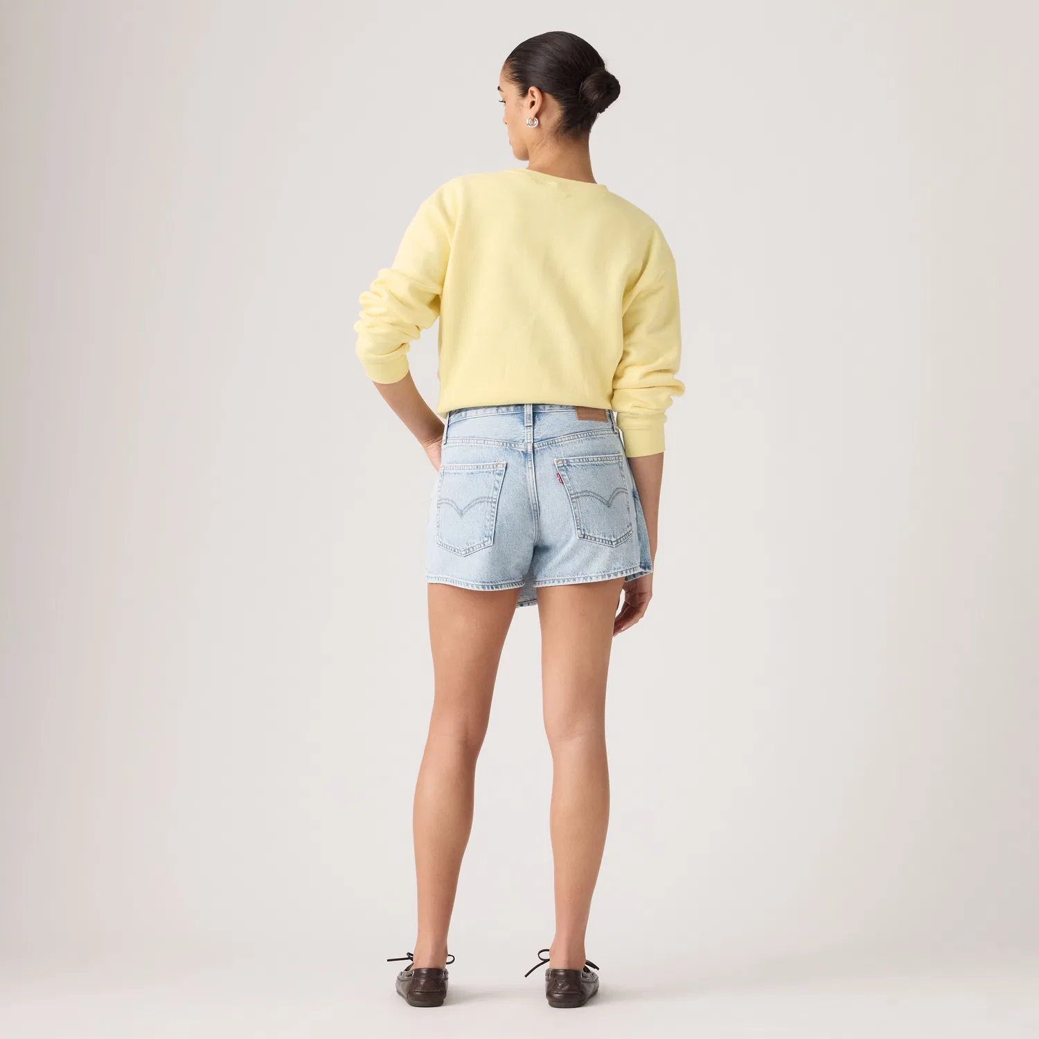 Шорты-юбка с перекрестным кроем Levi's, Light Wash — фото 4