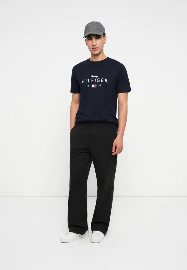 Футболка с графическим логотипом, круглый вырез, принт. Tommy Hilfiger, Desert Sky — фото 2
