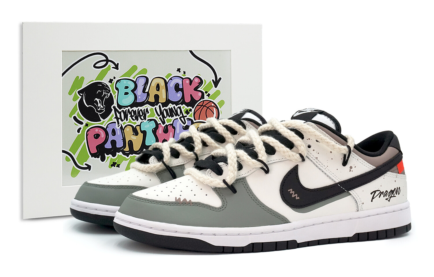 

Женские кроссовки для скейтбординга Nike Dunk, White