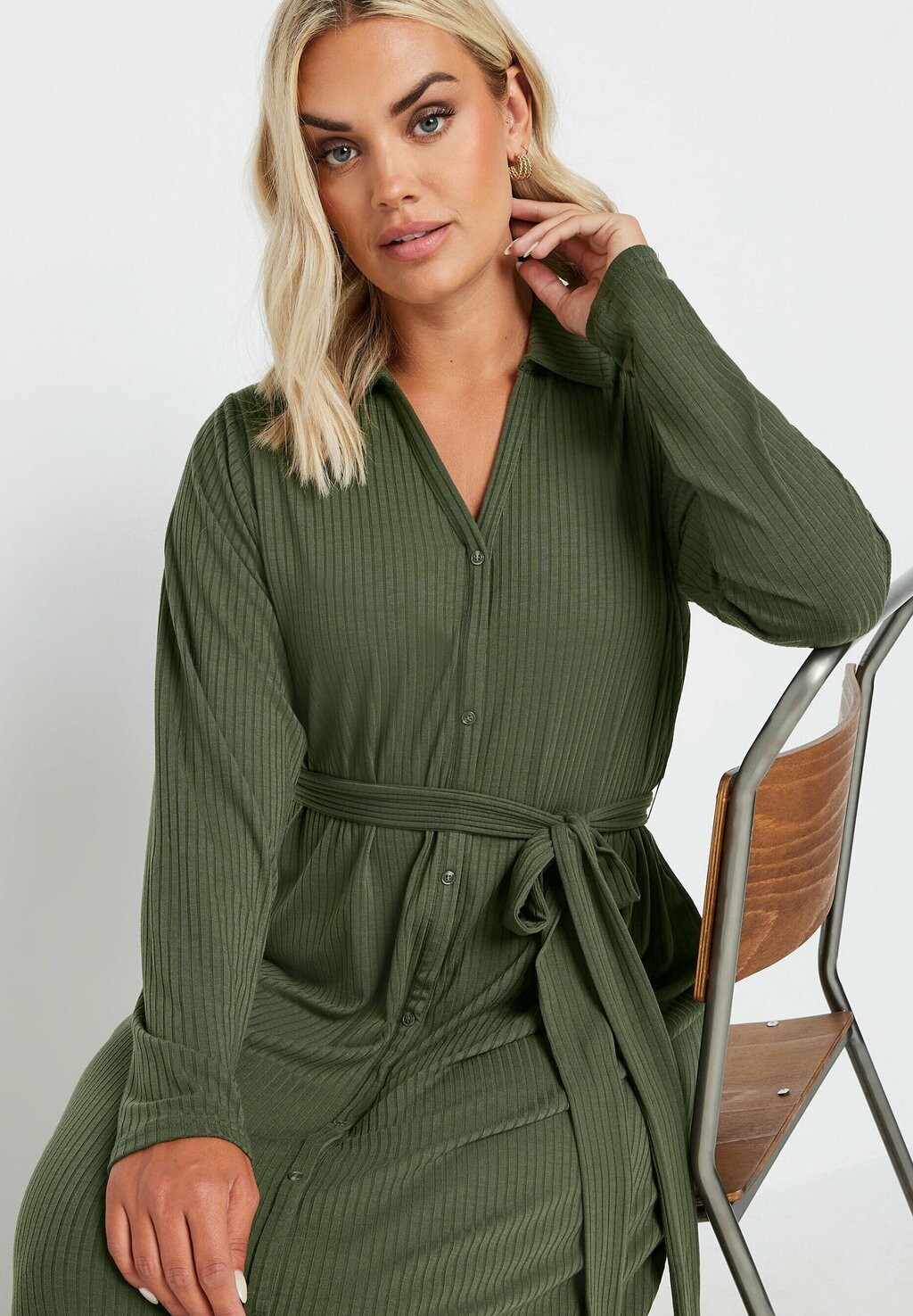 

Платье макси Yours Clothing, хаки