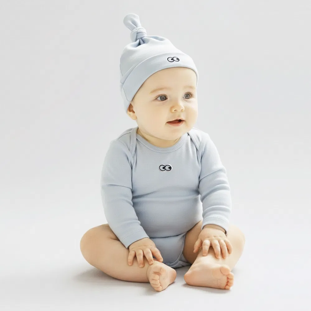 Детский боди-костюм с шапочкой небесно-голубой от Luuklook.Studios