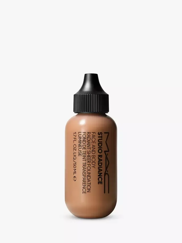 Тональный крем Studio Radiance Face And Body Radiant Sheer Foundation MAC, C4