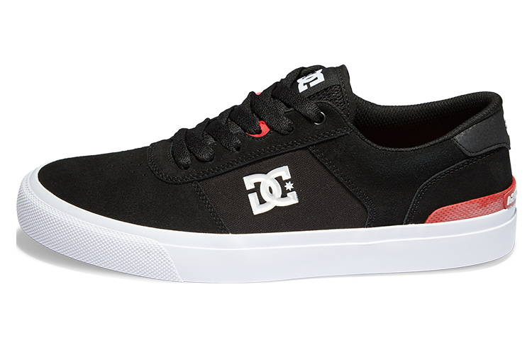 

DC Shoes Холщовая обувь Мужчины, Green