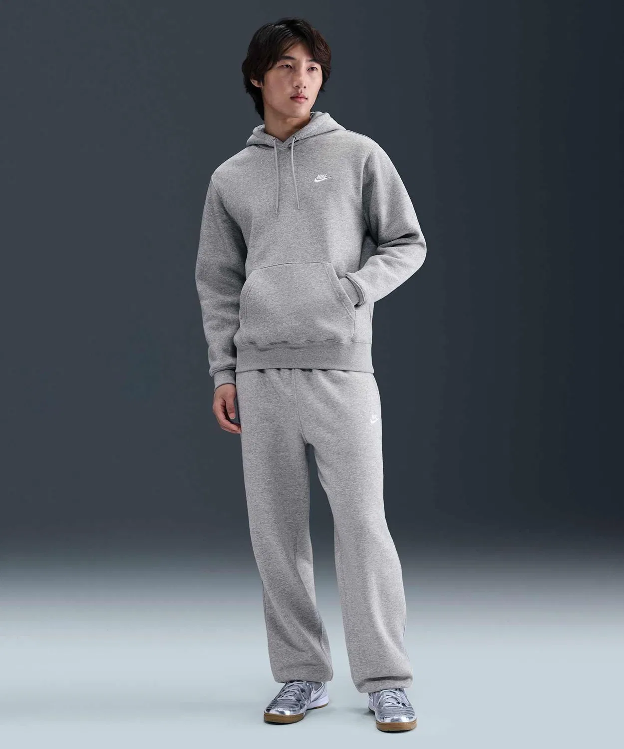 Толстовка Nike Club Men's Pullover Fleece Hoodie, тёмно-серый — фото 4