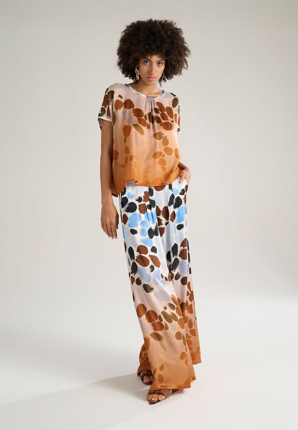 

Блуза ONE SHOULDER Manila Grace, цвет Rust