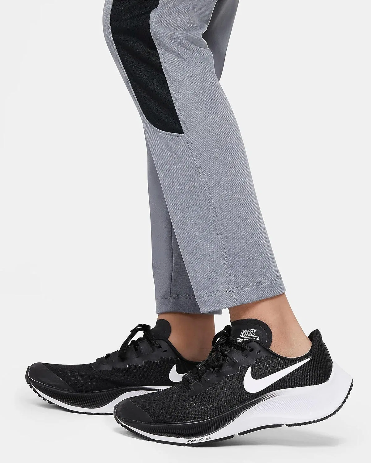 Спортивные тренировочные штаны Nike для мальчиков, Smoke Grey/Black/White — фото 4