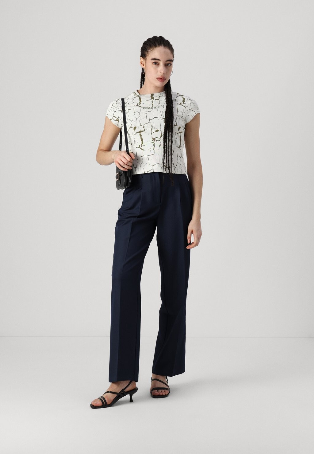 

Брюки VIWINNIE AYA PANTS VILA, темно-синий
