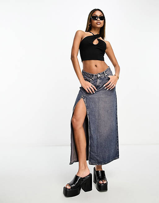 

Черный топ с бретельками через плечо ASOS DESIGN