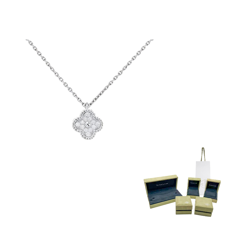 

Van Cleef & Arpels Колье 2010-х годов 18K белое золото Sweet Alhambra с бриллиантами