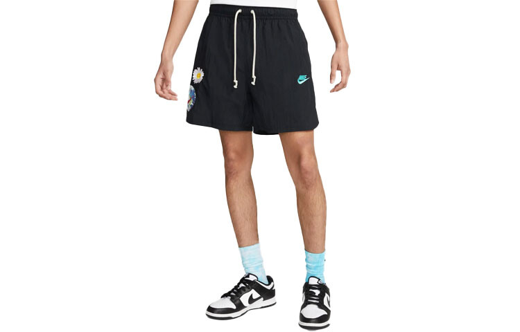 

Повседневные шорты мужские черные Nike, черный