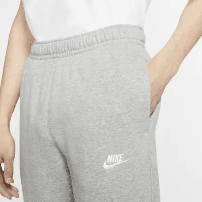 Брюки Nike Sportswear Club Fleece, цвет Dark Grey Heather/Matte Silver/White — фото 4