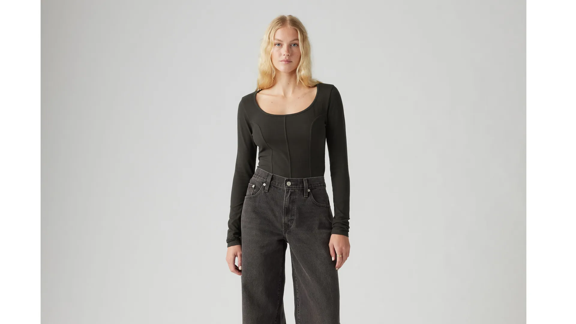 

Футболка с длинными рукавами и корсетом Mars Levi's, цвет Caviar - Black