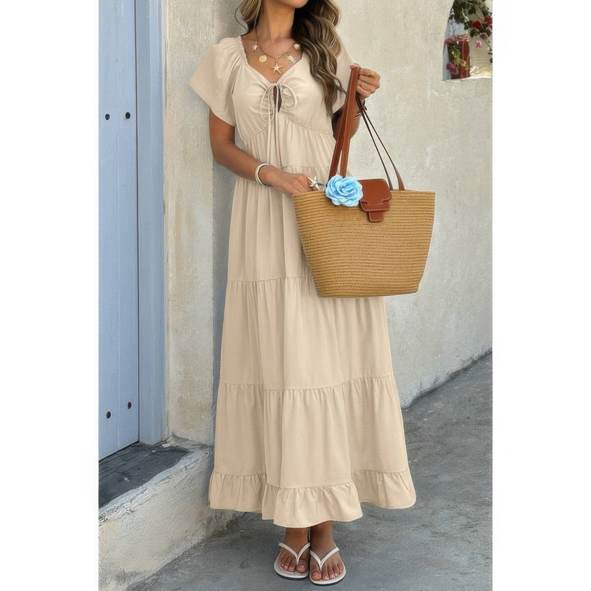 

Платье A-силуэта с перекрестными узлами, цветными блоками и карманами TRUEDAMES, хаки