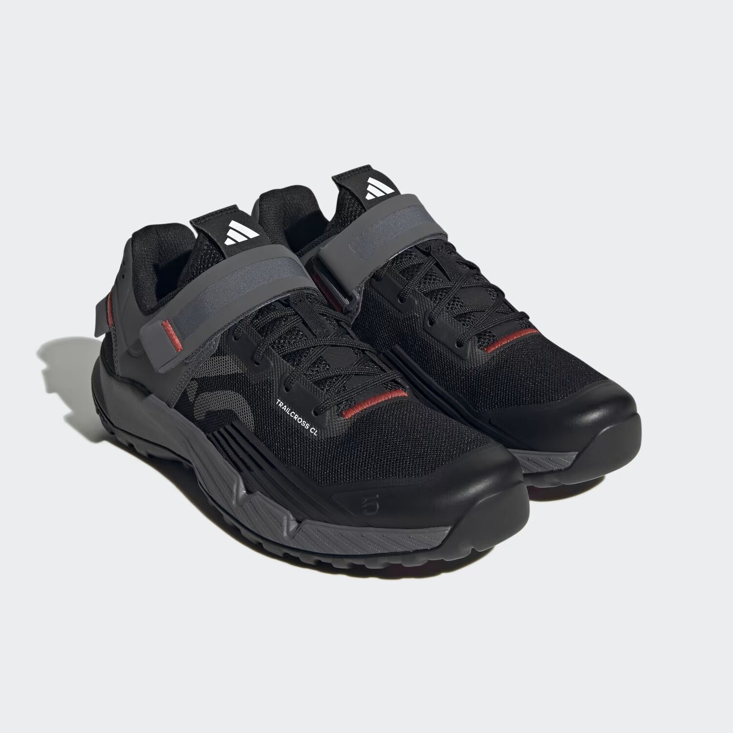 Кроссовки Five Ten Trailcross с клипсами для горного велосипеда Adidas, цвет Core Black/Grey Three/Red — фото 4