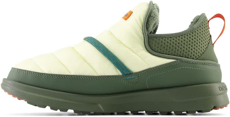 Тапочки New Balance мужские Caravan Mid-moc V2, Pistachio Butter/Forest Green — фото 2