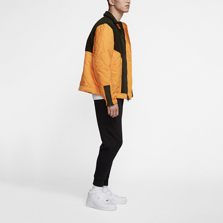 Стеганая куртка мужская золотисто-желтая Nike, желтый — фото 4