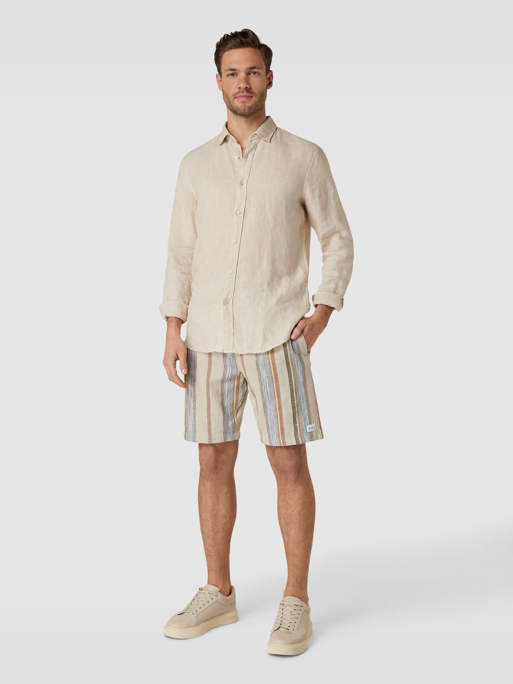 

Шорты-бермуды с полосатым узором Knowledge Cotton Apparel, бежевый