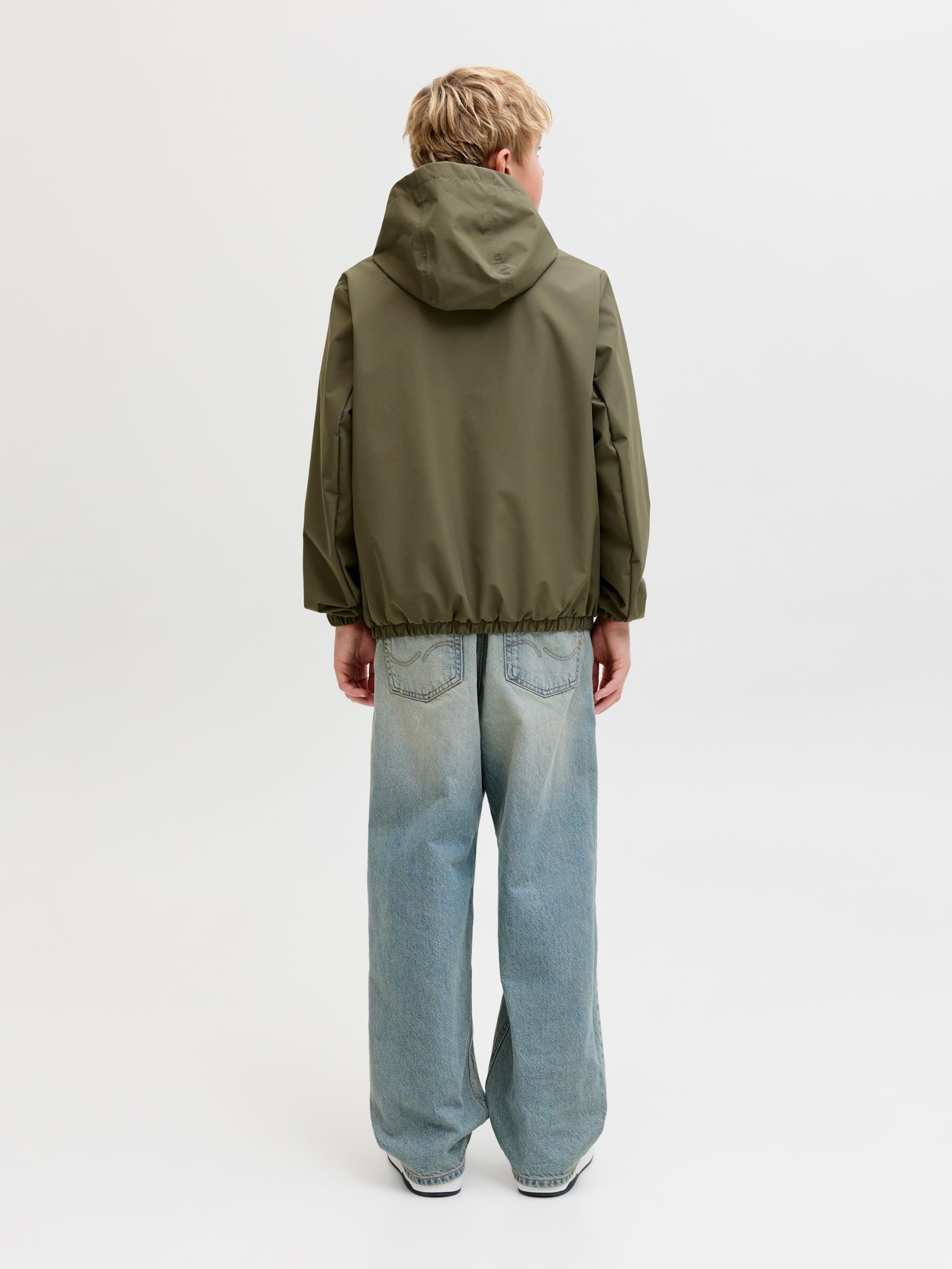 Jack & Jones Junior Куртка для межсезонья в цвете Olive — фото 4