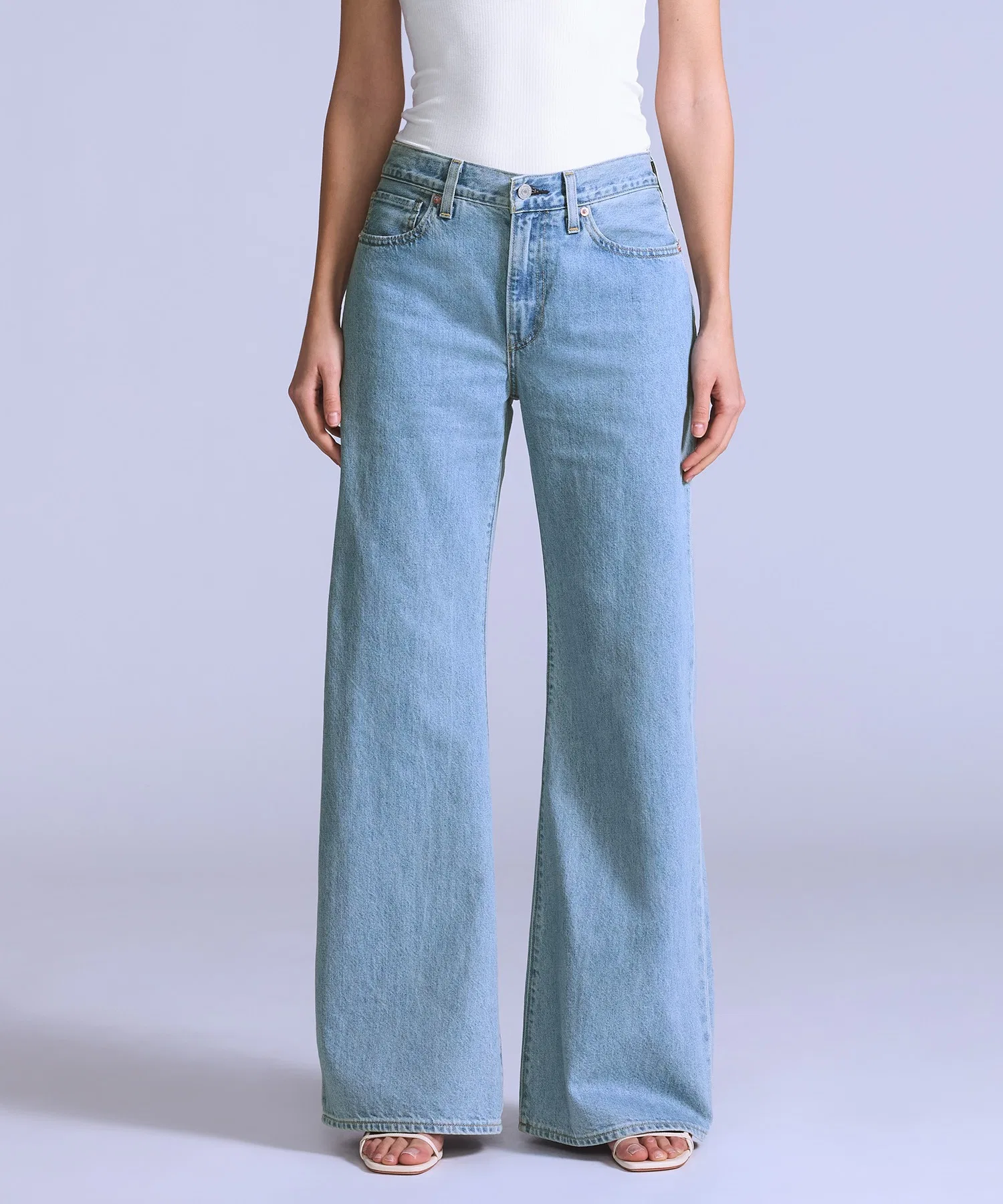 Джинсы Levi's BLUETAB™ CARVE Relaxed, светло-индиговый