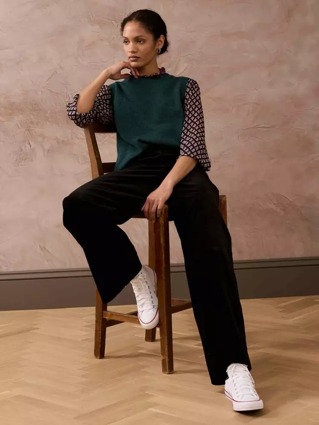 

Топ Brora Lambswool Tank, цвет cedar