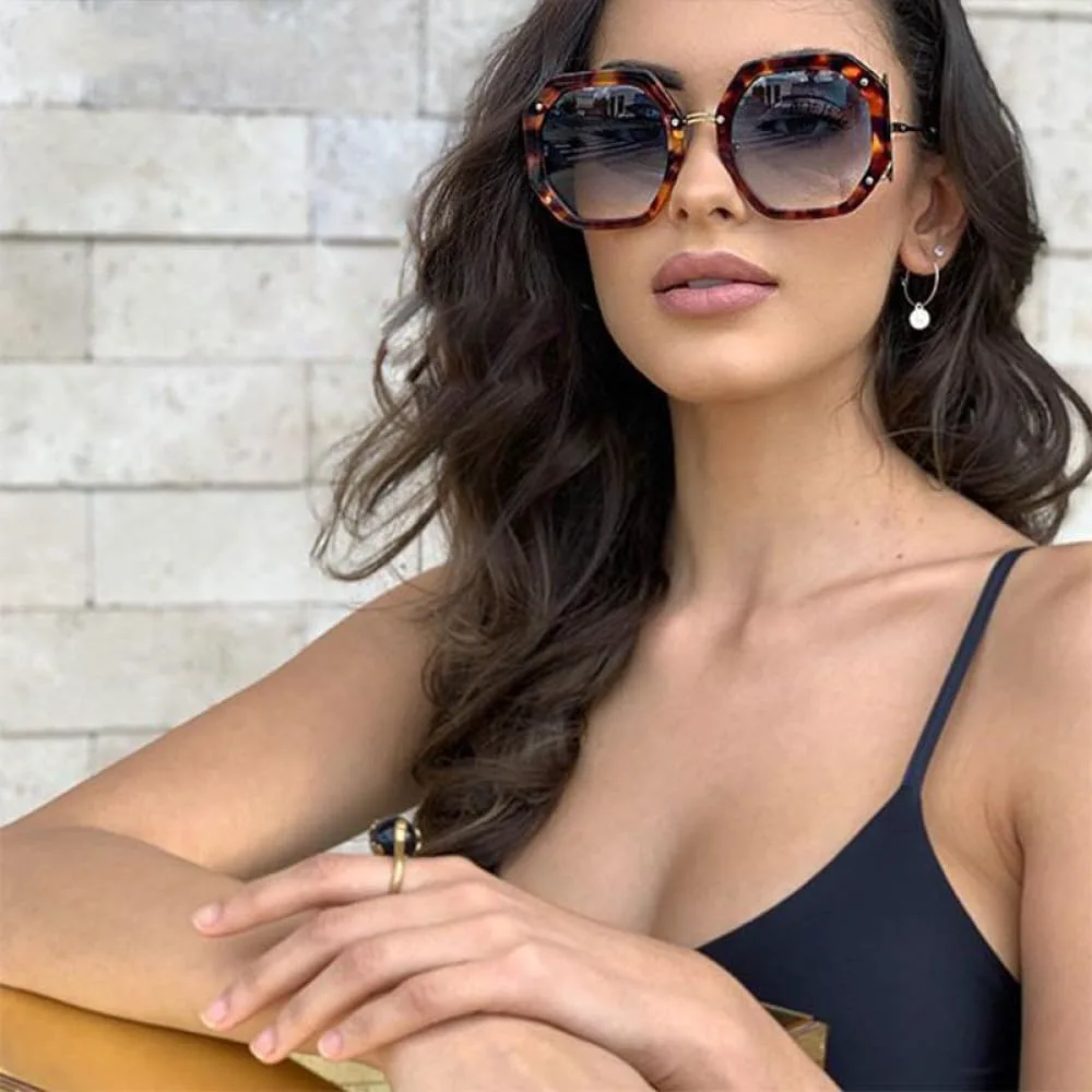 

Роскошные женские солнцезащитные очки, модные квадратные очки с защитой от УФ-излучения UV400, винтажные очки, водительские очки, зеркальные очки LVTFCO, Leopard