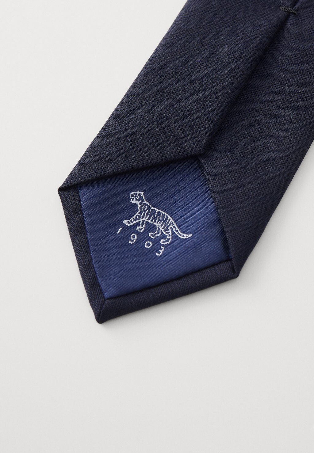 

Галстук TAILOR Tiger of Sweden, темно-синий