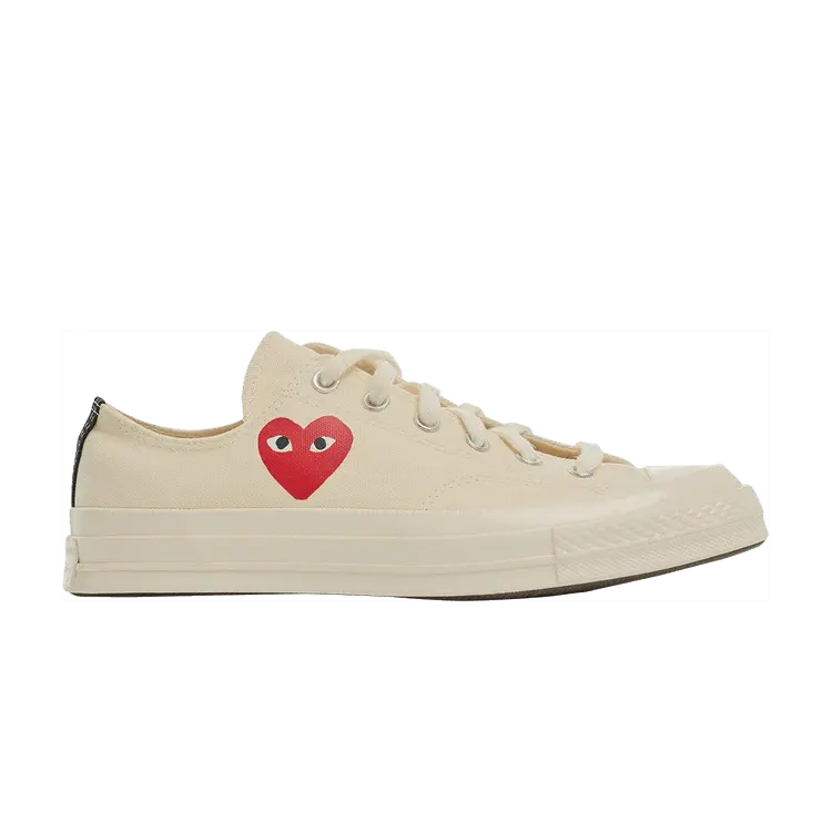 

Кроссовки Comme des Garçons PLAY x Chuck 70 Low Small Red Heart - Beige, кремовый