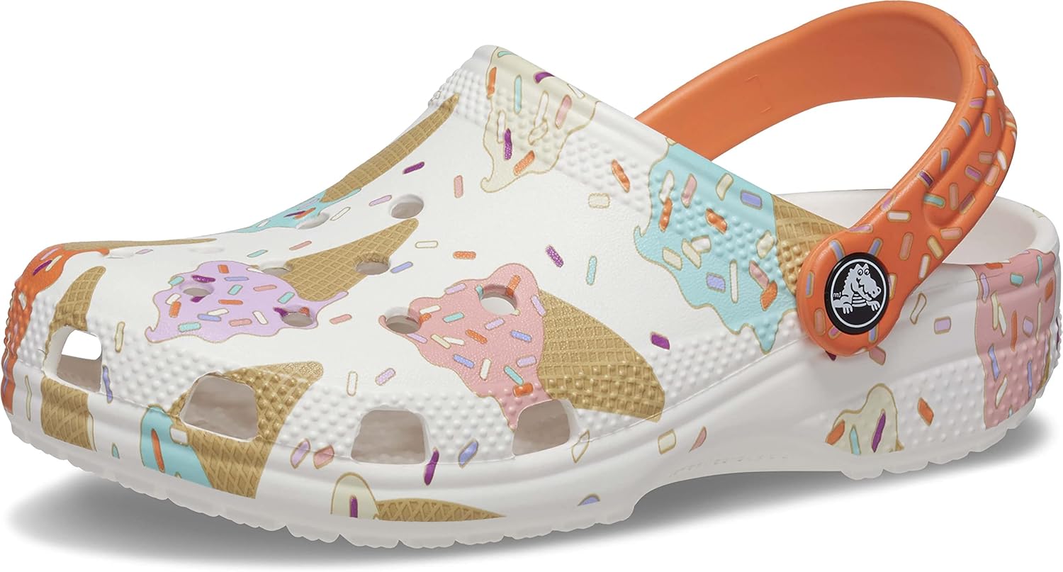 

Детские кроксы Crocs Classic с сезонным принтом, белый