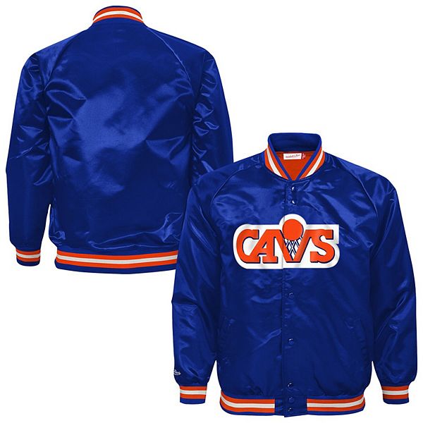 Молодежная синяя куртка Cleveland Cavaliers Hardwood Classics Satin Raglan на молнии Mitchell & Ness — фото 2