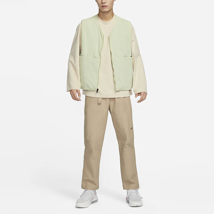 SPORTSWEAR TECH PACK жилет мужской светло-оливковый зеленовато-серый Nike, серый — фото 3