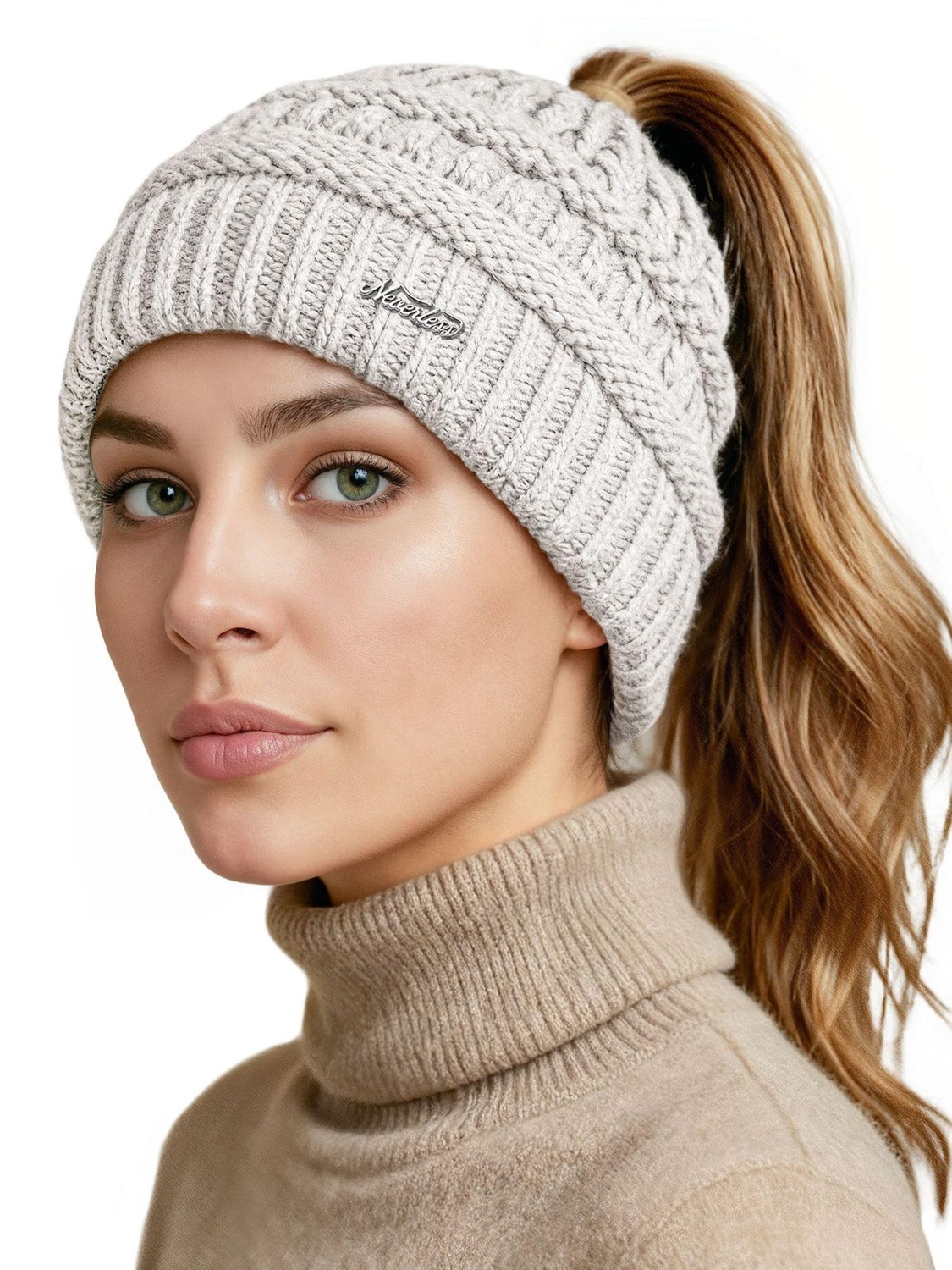 

Neverless Шапка '36928' в белом цвете