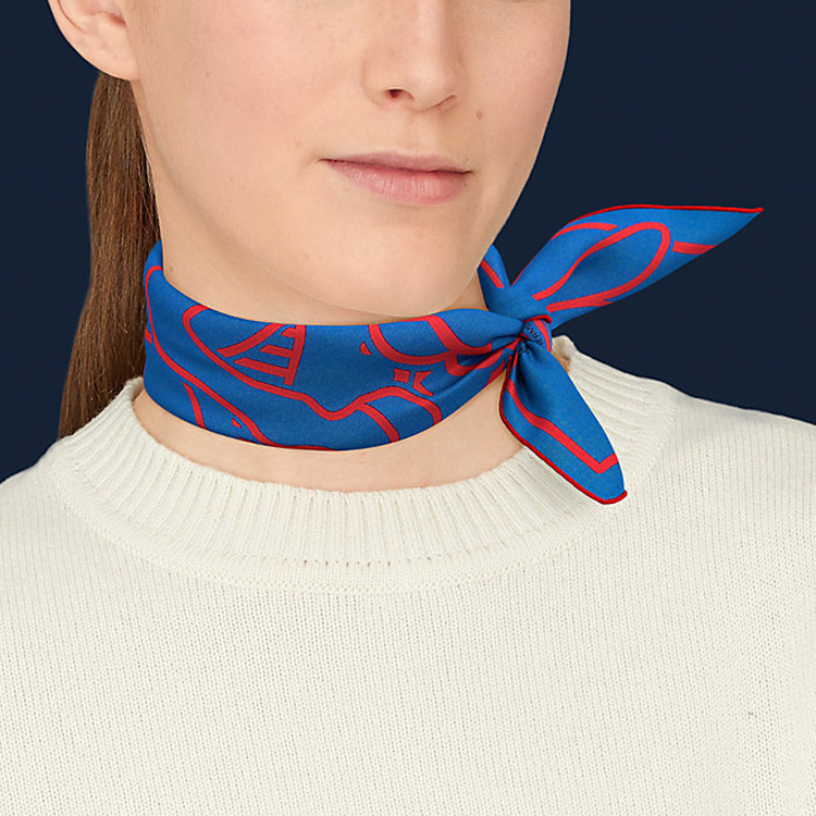 Шелковый платок Royal Silk Scarves Women's Royal Blue/Red HERMES — фото 2