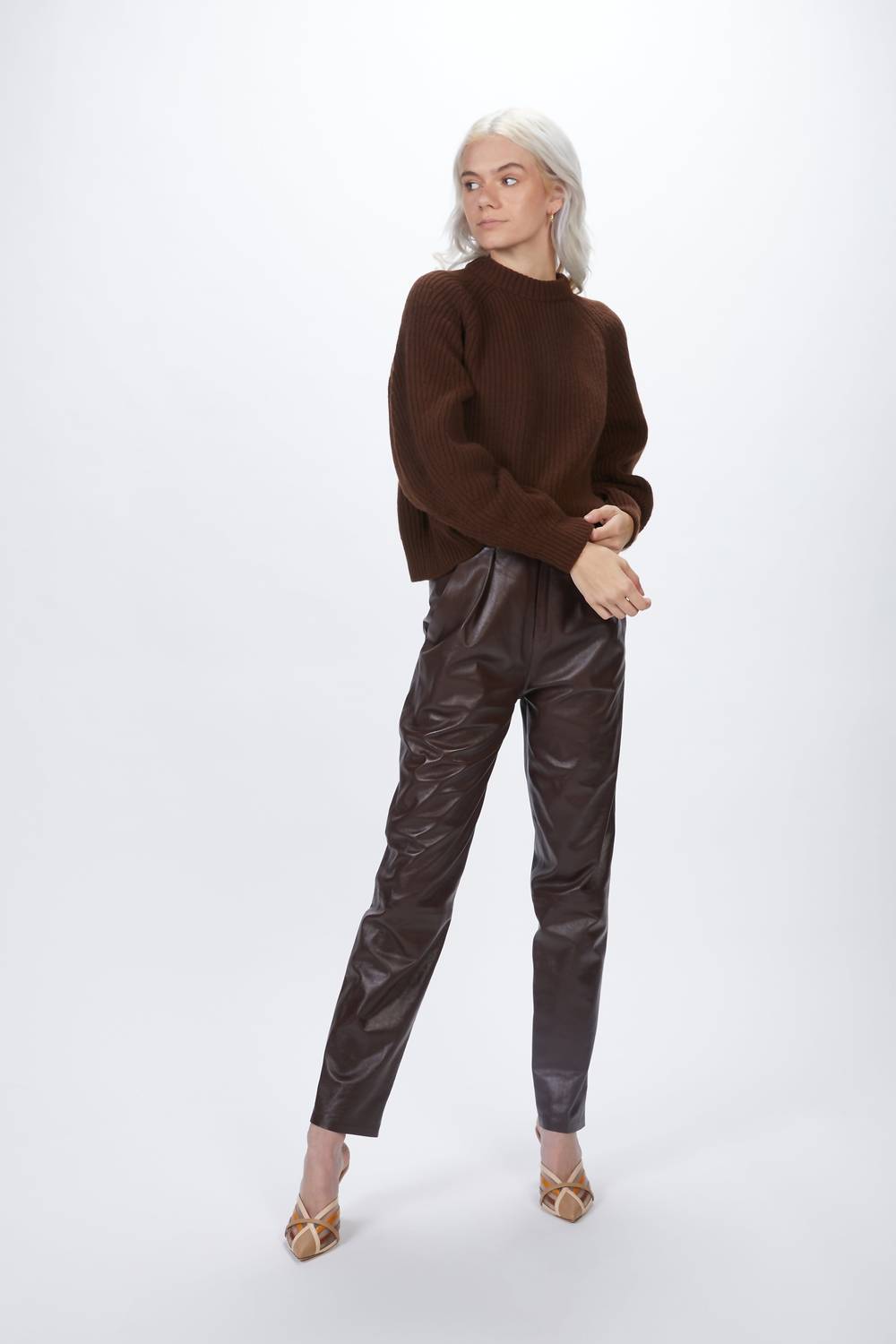 

Свитер Fifi в коричневом цвете IN THE MOOD FOR LOVE