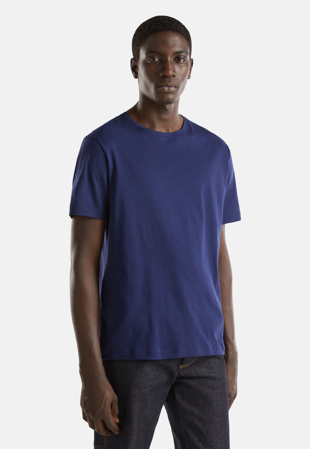 

Базовая футболка IN LIGHTWEIGHT United Colors of Benetton, темно-синий