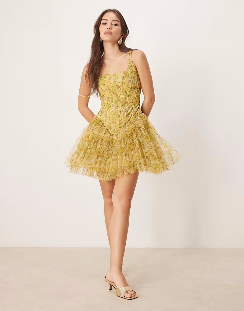 

Корсетное мини-платье с заниженной талией из тюля Lace & Beads в желтом цветочном узоре