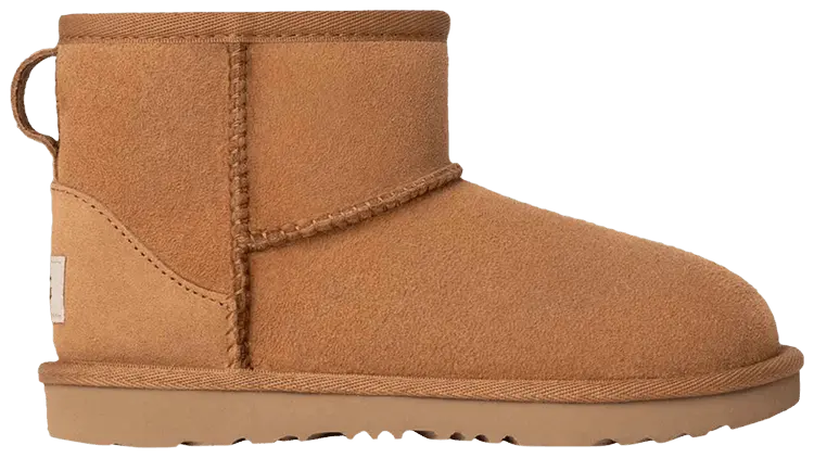 

Ботинки UGG Classic II Boot Kids 'Chestnut', желто-коричневый