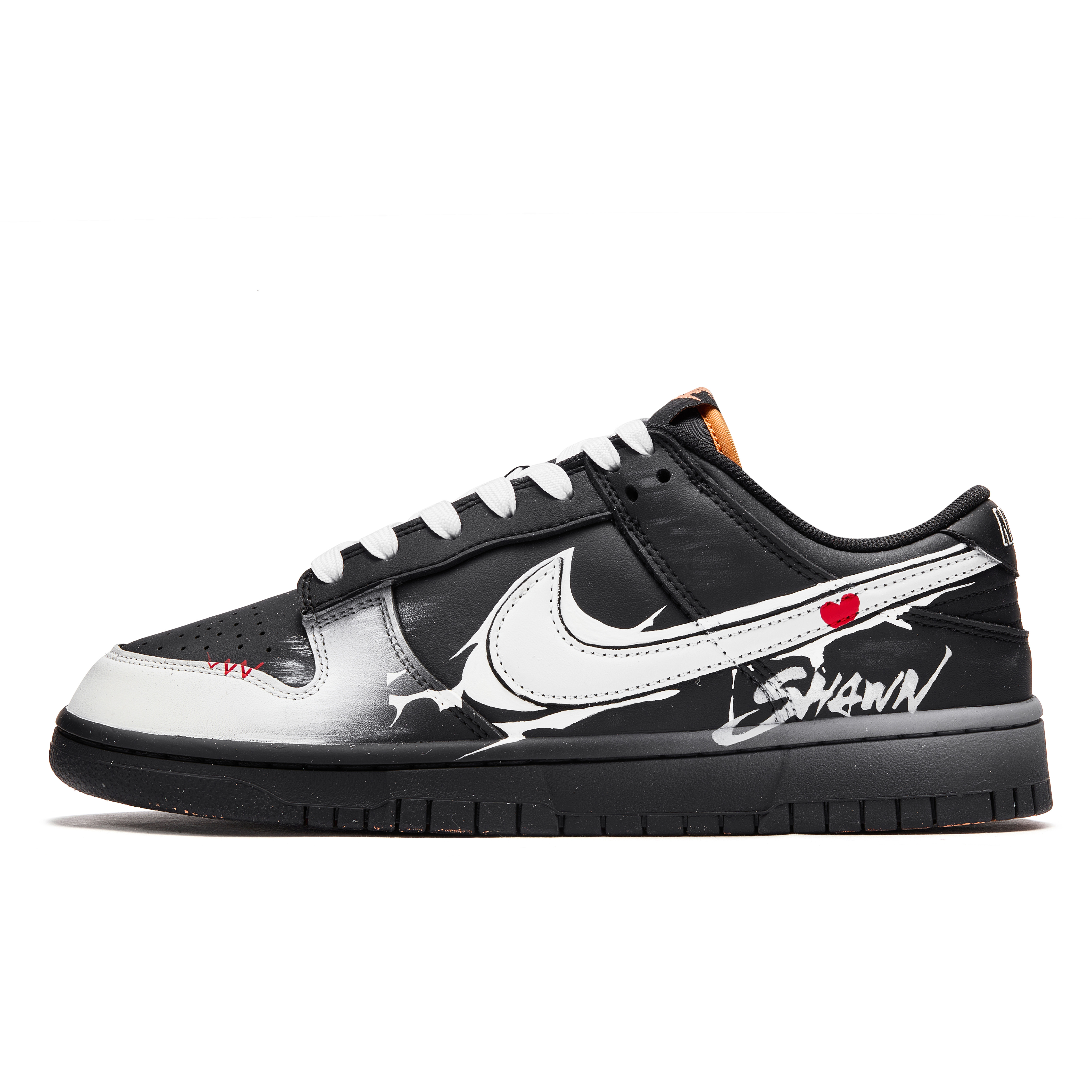 

Кроссовки Nike Dunk Skateboard Shoes Women's Low-Top Black White, черный/белый